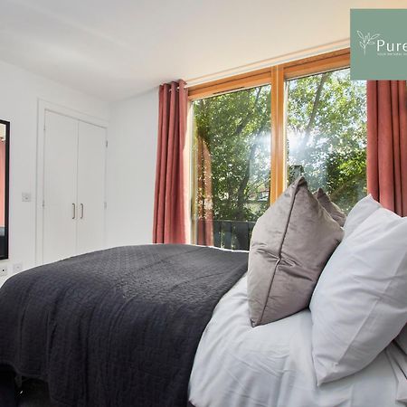 Beautiful Four Bed House By Purestay Short Lets & Serviced Accommodation Coventry With Parking Exterior foto