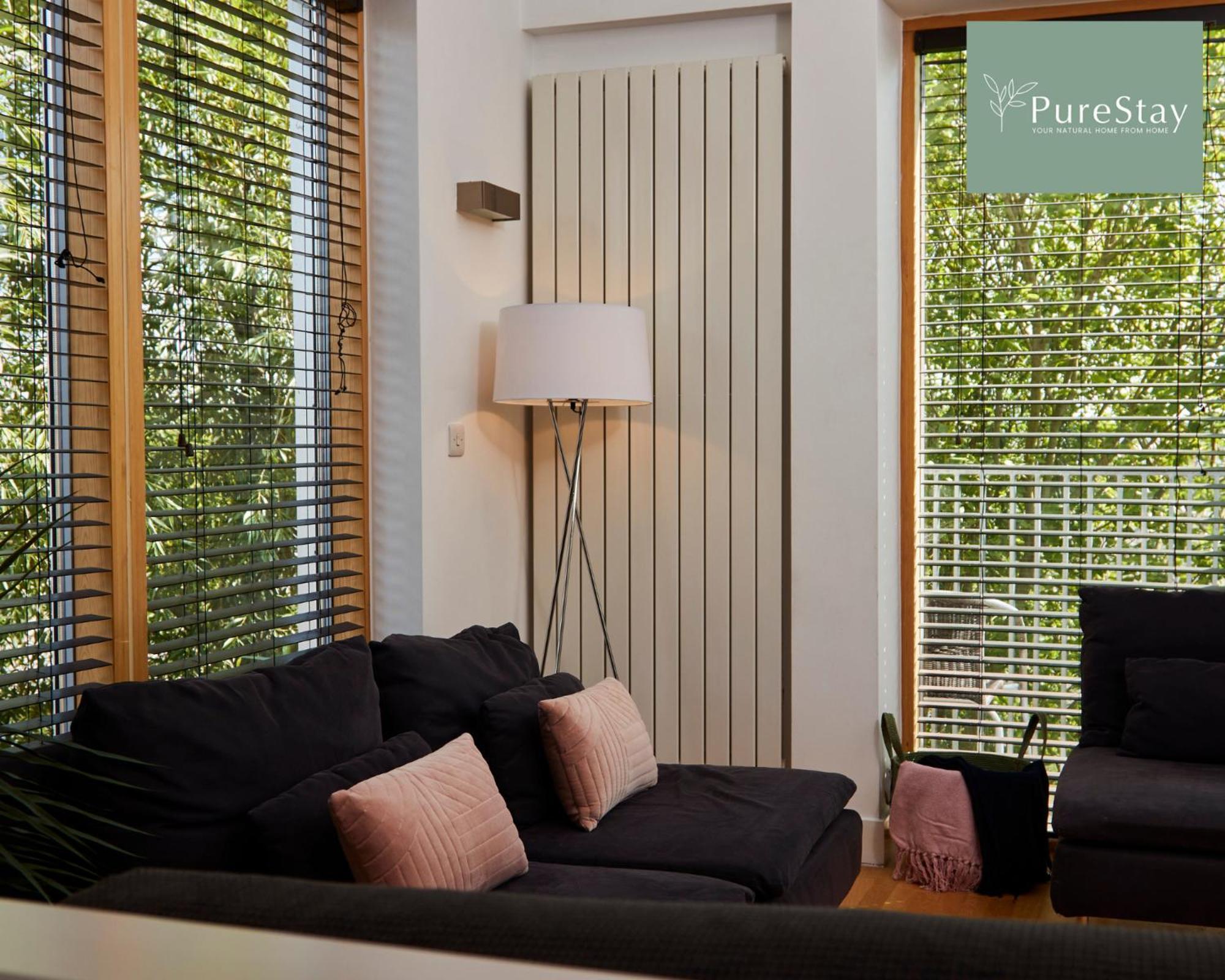 Beautiful Four Bed House By Purestay Short Lets & Serviced Accommodation Coventry With Parking Exterior foto